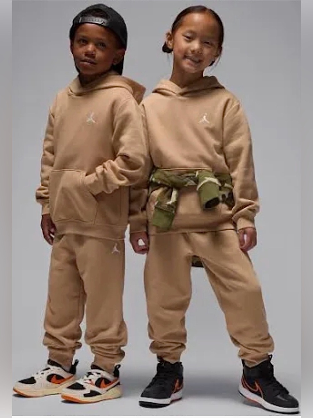 Jordan - Kids Brooklyn Fleece Hoodie & Jogger Set – Neutral Tan - Size: 6Y